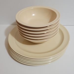 Set of 12 Adcraft Restaurant ware Melamine Bowls and Plates